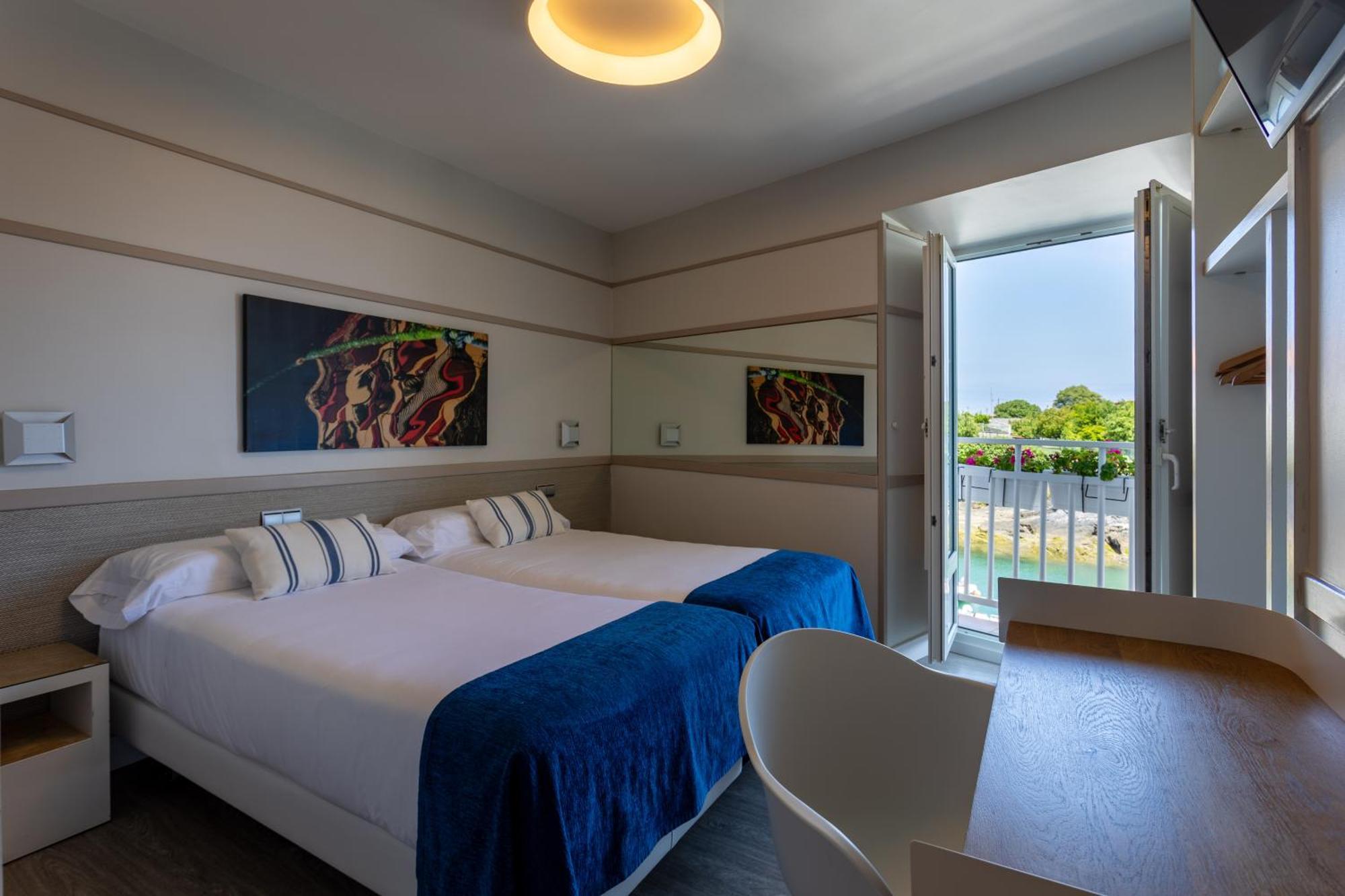 Double Room Balcony Sea View,1271621911:JPEG
